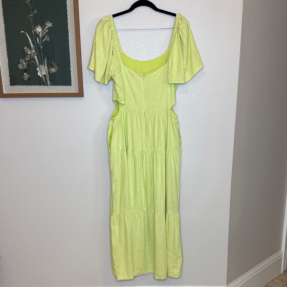 Greylin Cutout Midi A Line Dress Celery Green - Large - Picture 10 of 17